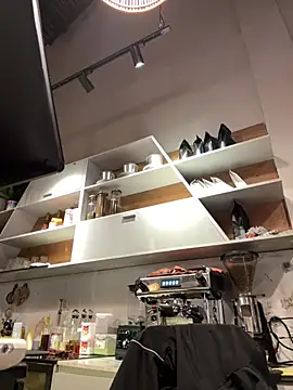 lucas-N888 online show from March 2026 06:13:01 AM