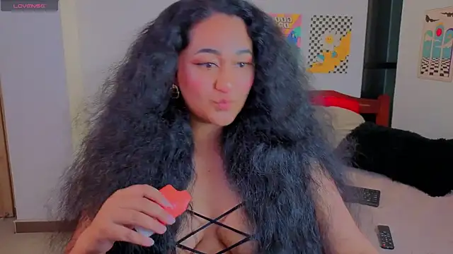 hipatia1moretime online show from May 2026 05:37:01 AM
