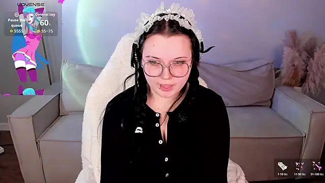 Kira G0ld online show from June 2026 05:07:01 PM