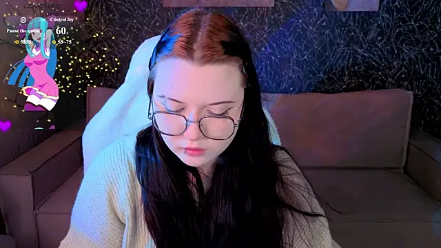 Kira G0ld online show from July 2026 05:04:02 PM