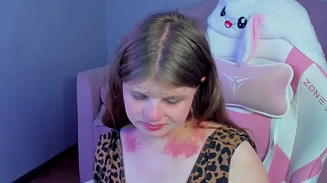 ChloeHalses online show from May 2026 05:10:02 PM