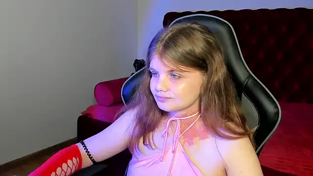 ChloeHalses online show from June 2026 05:04:02 PM