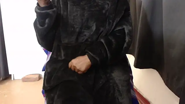 SweetNiceQueen online show from March 2026 04:50:01 AM