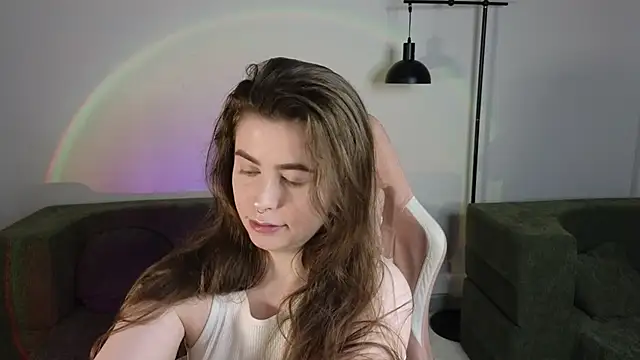 LovingWhisperr online show from April 2026 01:14:02 AM