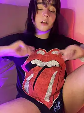 Daniellesins1 online show from May 2026 03:26:01 AM