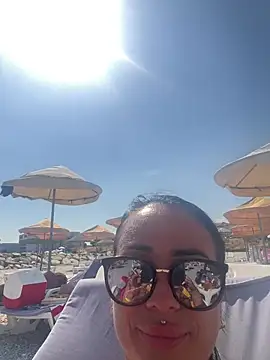 BrianaBloom online show from July 2026 12:40:01 PM