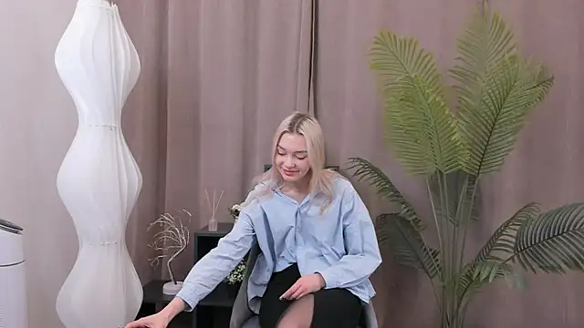 EllanPatten online show from February 2026 07:12:01 AM