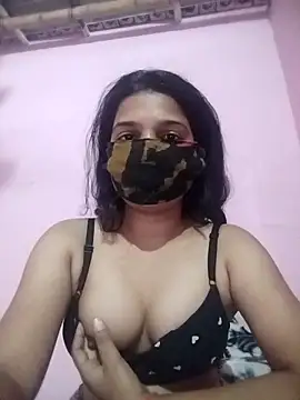 Snapshot of sexy_taniya21 chatting on April 2026 10:40:02 PM sexy taniya21 online show from April 2026 10:40:02 PM