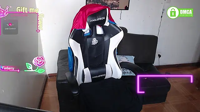 MeliisaRobers online show from February 2026 09:55:01 PM