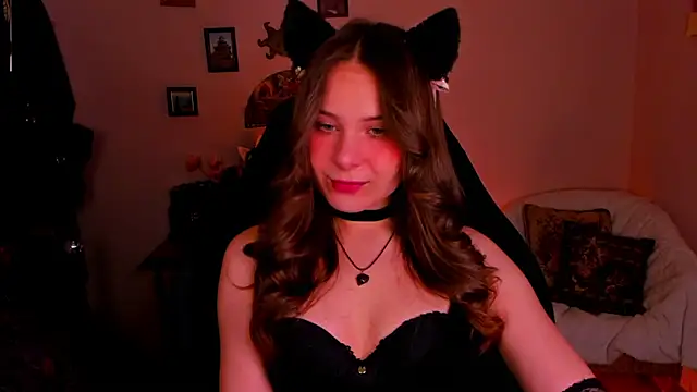 LanaLovely online show from May 2026 06:41:02 AM