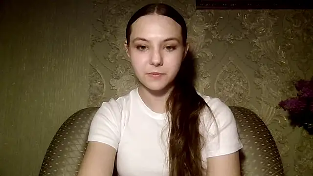 Snapshot of YuniNeko chatting on April 2026 08:57:02 PM YuniNeko online show from April 2026 08:57:02 PM