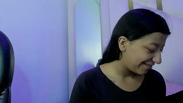 Vaneline2 online show from April 2026 01:23:01 PM