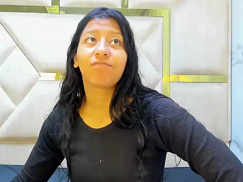 Vaneline2 online show from May 2026 01:27:02 PM