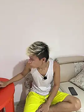 MaxyRyan online show from May 2026 11:59:01 AM