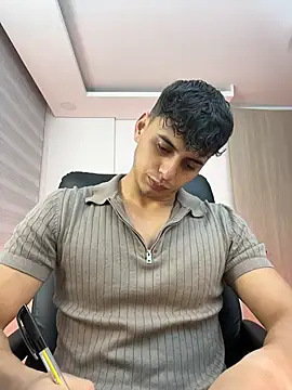 Markpotier  online show from February 2026 02:52:02 AM