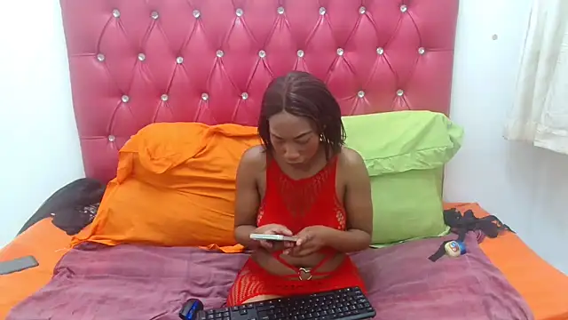 ExoticLenny32 online show from February 2026 12:25:01 PM