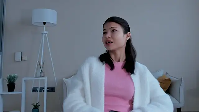 CleoBesley online show from February 2026 07:12:01 AM