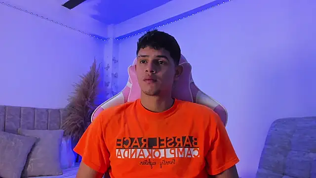 Adrian Prime  online show from June 2026 07:01:02 PM