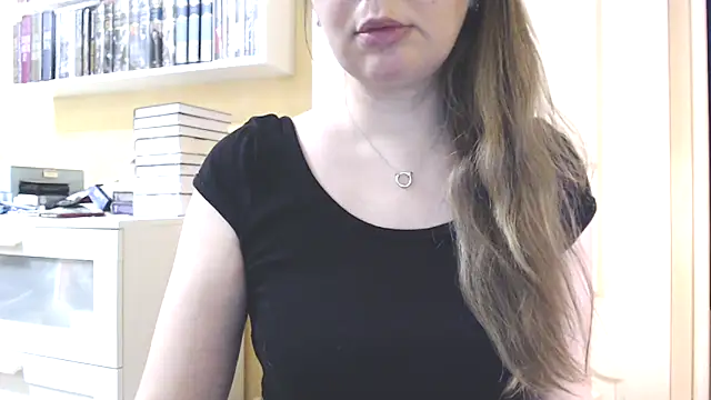 Snapshot of Tasiya chatting on March 2026 08:16:01 PM Tasiya online show from March 2026 08:16:01 PM