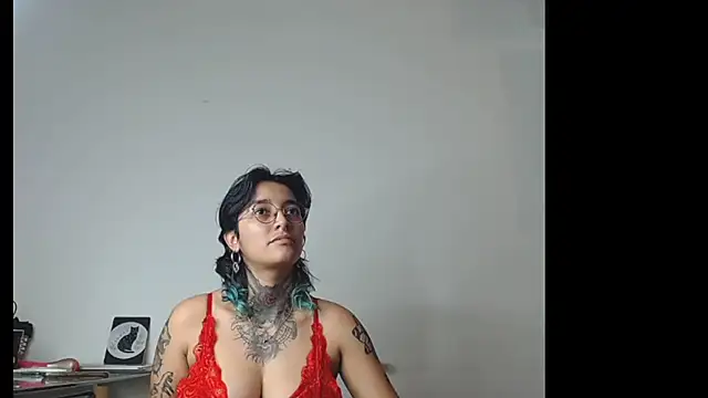 Snapshot of Ivyravens chatting on February 2026 11:23:02 PM Ivyravens online show from February 2026 11:23:02 PM