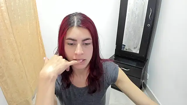 Lanaferrer2 online show from February 2026 03:02:01 AM