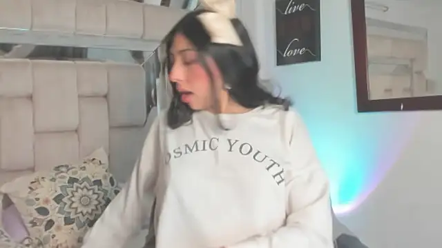 Eva cute7 online show from March 2026 02:11:01 AM