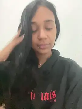 bruxinhadeblairrr online show from June 2026 11:32:01 PM
