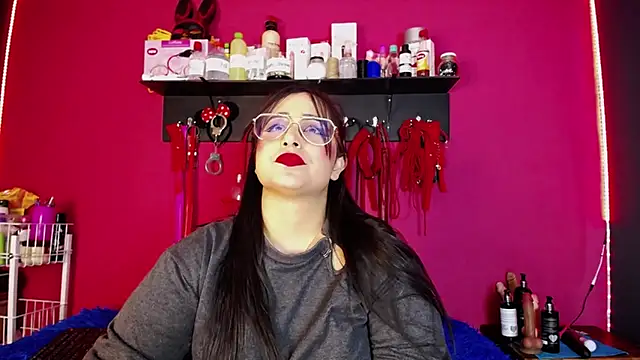 Snapshot of shannon_queen- chatting on April 2026 08:13:01 AM shannon queen- online show from April 2026 08:13:01 AM