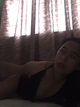 Lovelykimm online show from February 2026 05:44:01 AM