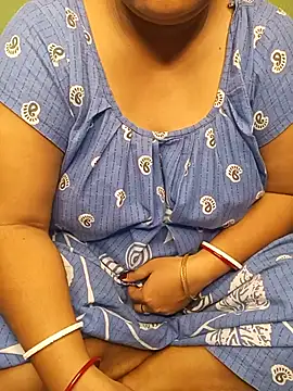 R Queen online show from July 2026 05:56:02 AM