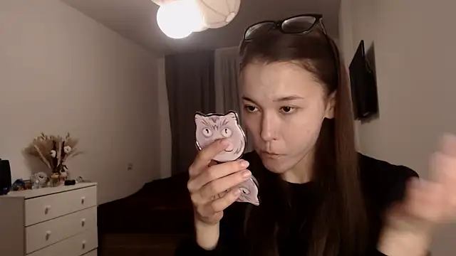 NikollSweet online show from March 2026 02:12:02 PM