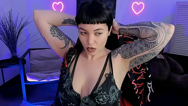 Snapshot of NeoGeisha chatting on March 2026 01:07:02 PM NeoGeisha online show from March 2026 01:07:02 PM