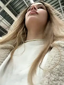 blonde exe online show from April 2026 03:14:01 PM