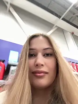 blonde exe online show from April 2026 03:17:01 PM