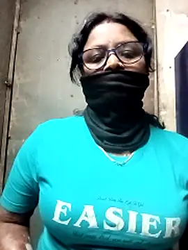 Anushka096 online show from February 2026 02:54:02 PM