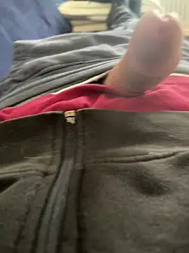 ManuelCervantes1972 online show from February 2026 01:51:01 PM