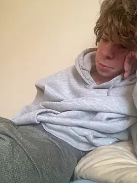 bigdickboy4534 online show from February 2026 04:35:01 PM