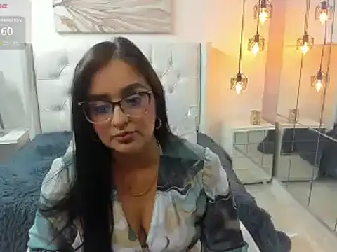 nahomy 7 online show from February 2026 01:59:01 PM