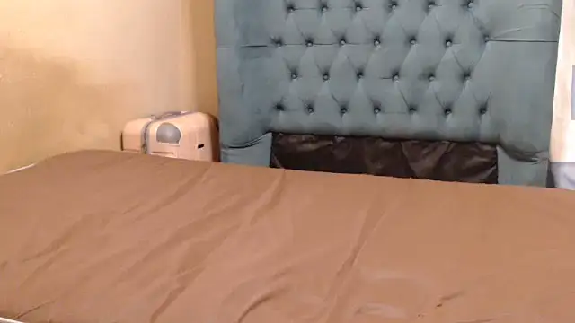 ChubbyBustyX online show from June 2026 03:10:01 PM