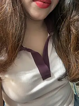 riya sharma11 online show from April 2026 09:30:02 PM