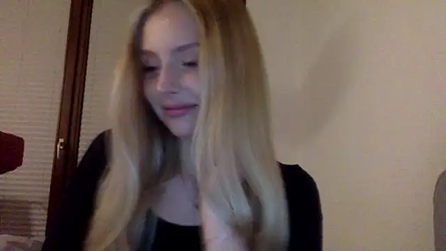 MayaWetDream online show from April 2026 08:26:01 PM