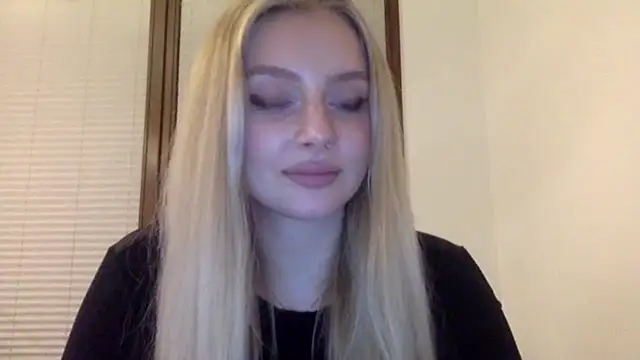 MayaWetDream online show from May 2026 08:26:02 PM