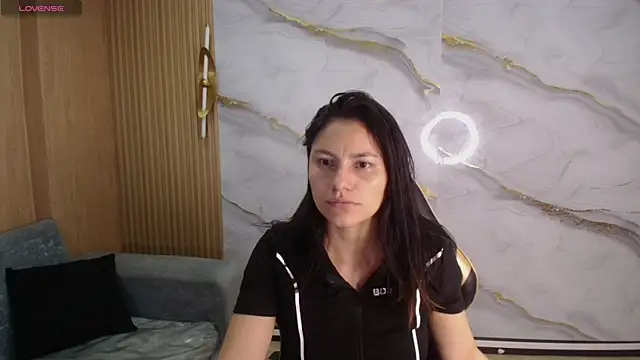 rox luxury tf online show from June 2026 12:47:02 PM