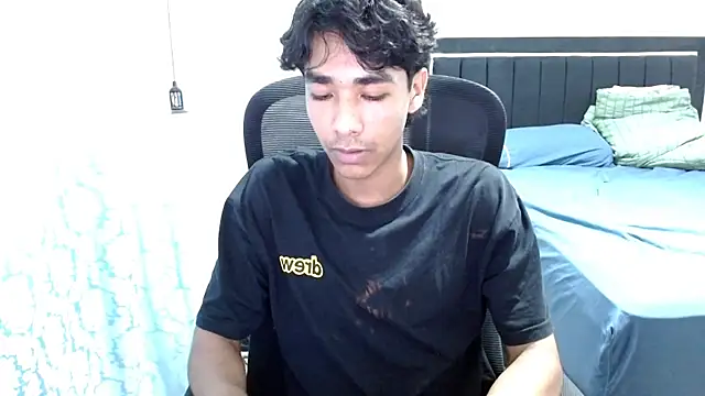 Pedestal diamant online show from March 2026 12:14:01 AM