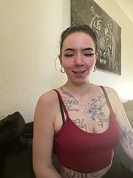 zoeelovee online show from March 2026 03:08:01 PM