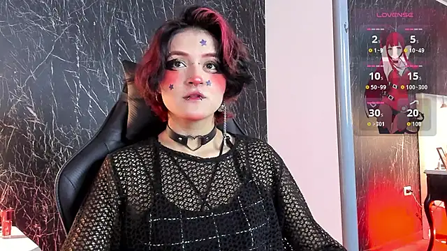 YuuMiko online show from May 2026 01:05:02 PM