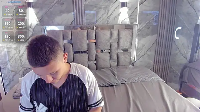 Manson and Zoe online show from February 2026 11:36:01 AM