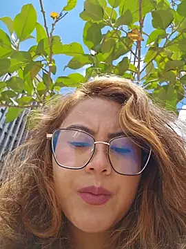 Mari-98 online show from April 2026 03:58:02 PM