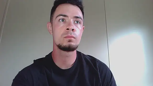 Snapshot of midnightsinz chatting on March 2026 08:26:01 PM midnightsinz online show from March 2026 08:26:01 PM