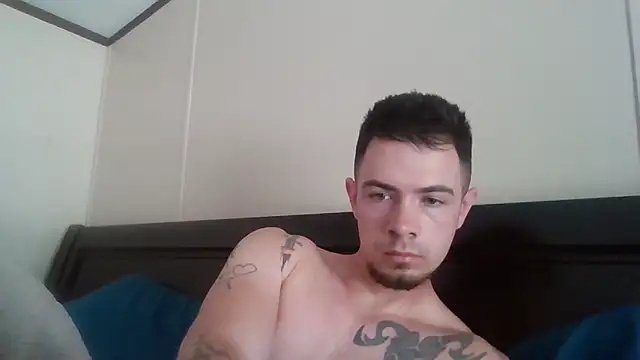 Snapshot of midnightsinz chatting on April 2026 06:08:02 PM midnightsinz online show from April 2026 06:08:02 PM